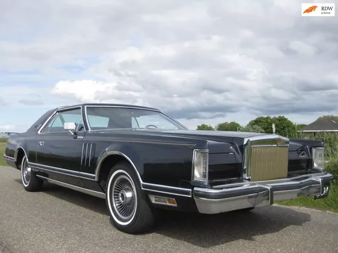Lincoln Continental 6.6 Mark V